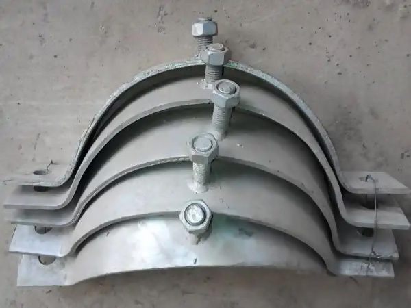 Sheep horn hoop